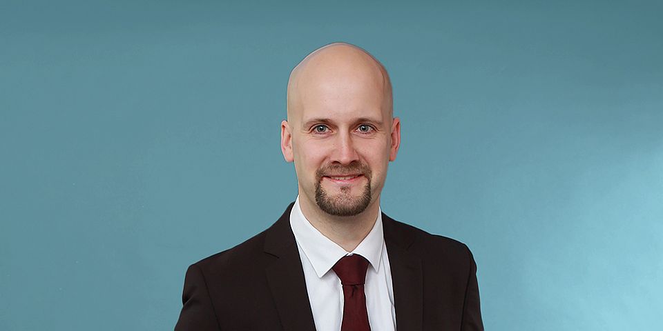 Prof. Dr. Robert Stelter