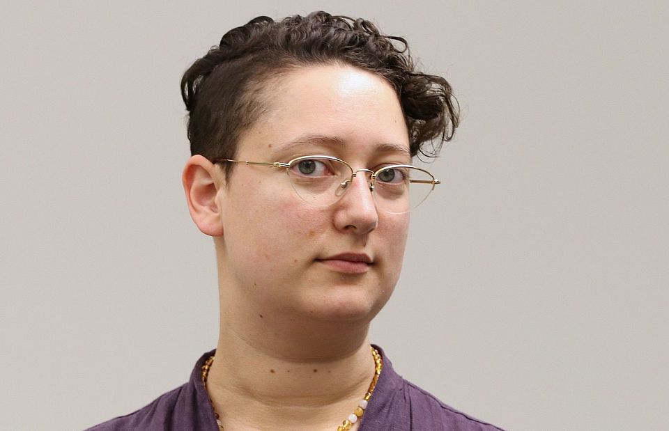 Dr. Juliana Roost