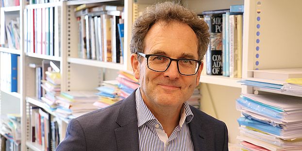Dekan Rolf Weder