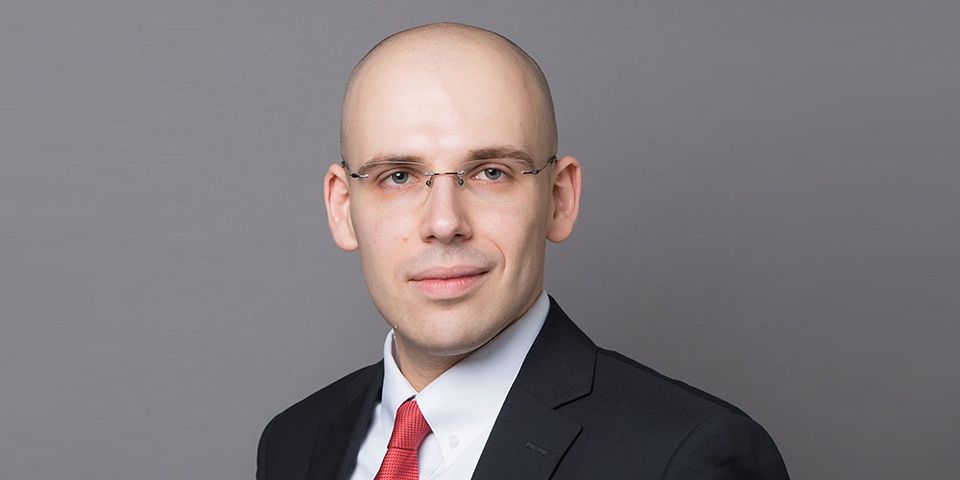 Prof. Dr. Fabian Schär