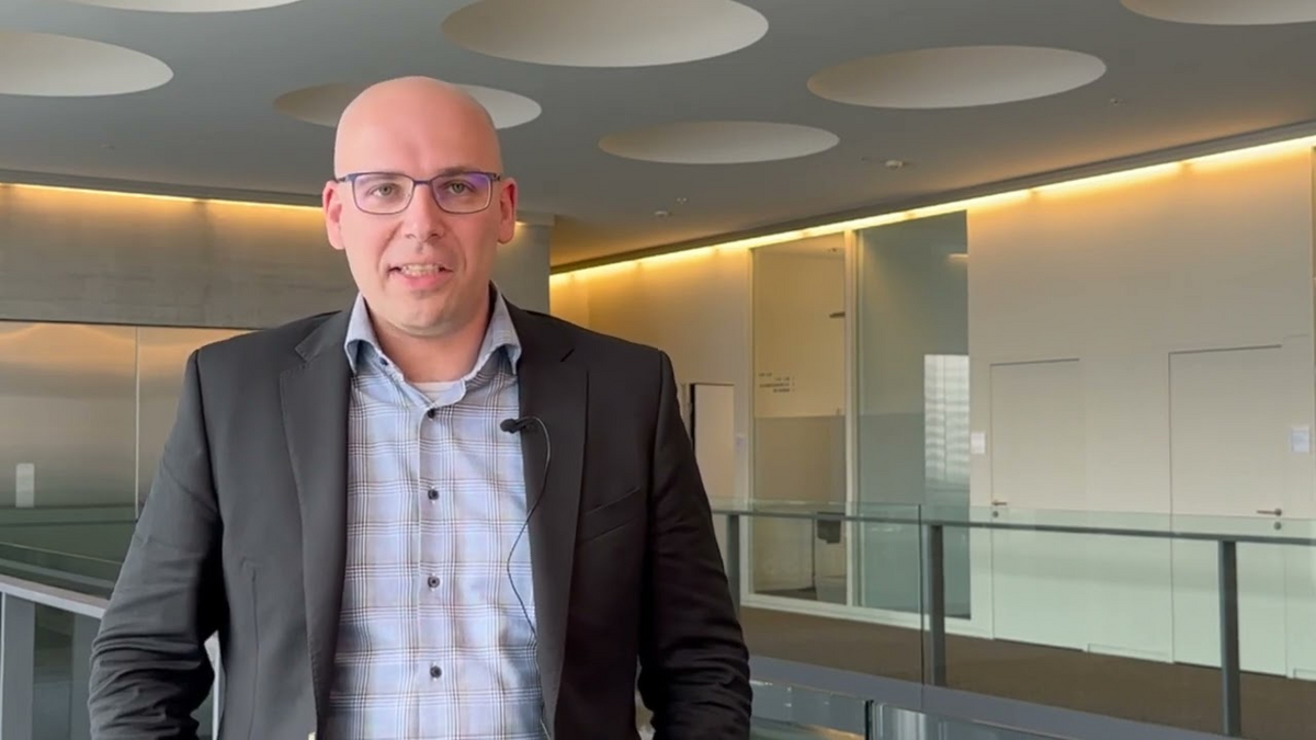 Interview with Prof. Dr. Fabian Schär | Faculty of Business and Economics |  University of Basel